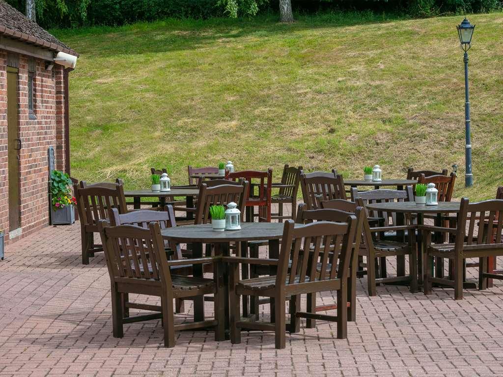 Stratford Manor Hotel Snitterfield Dış mekan fotoğraf