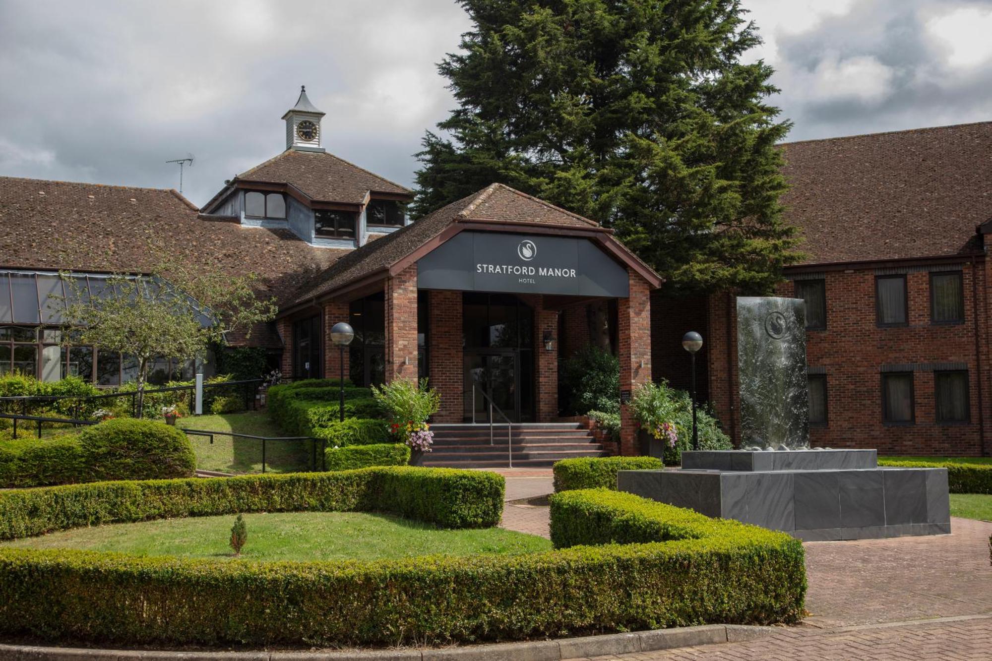 Stratford Manor Hotel Snitterfield Dış mekan fotoğraf